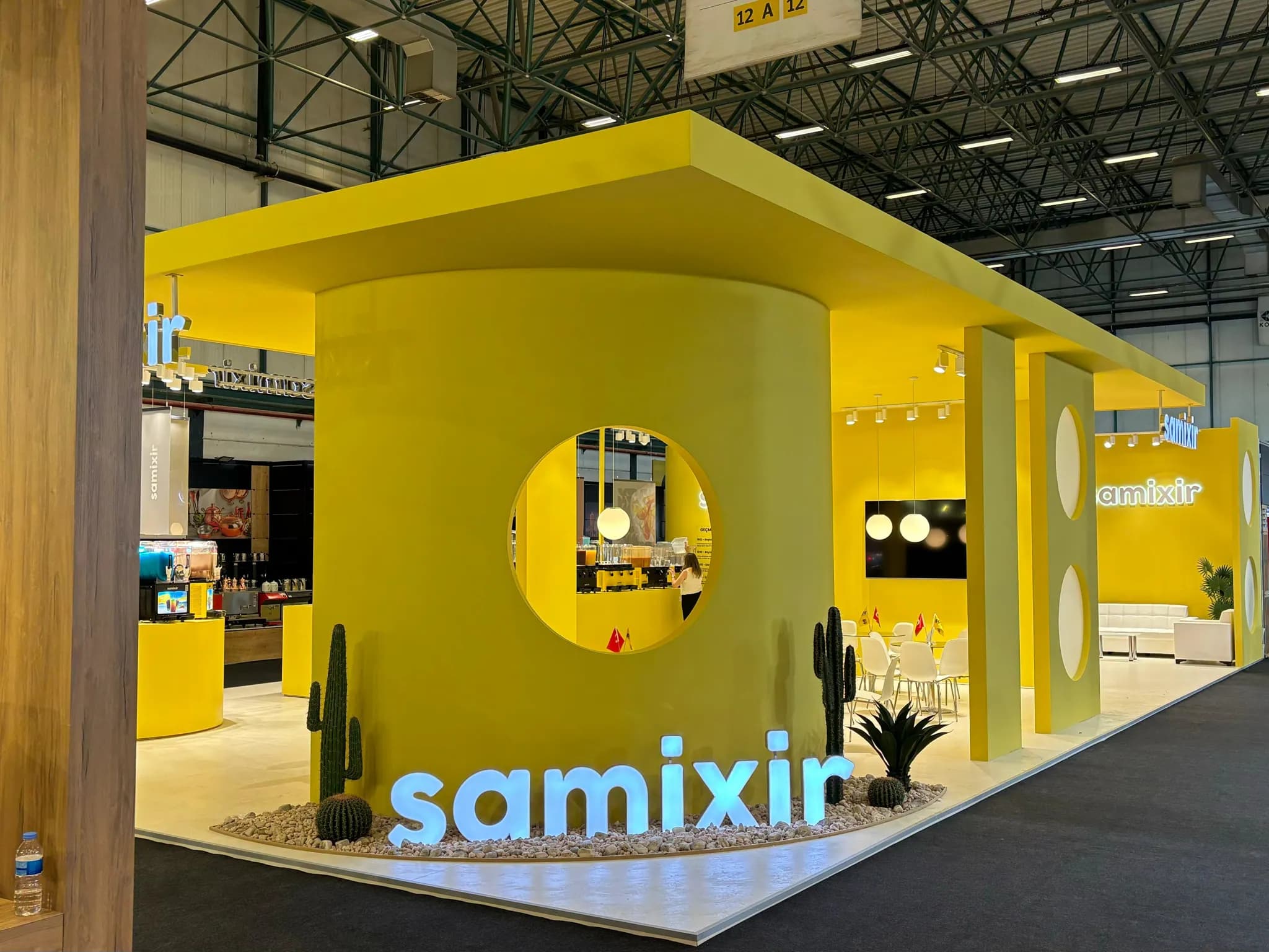 HOSTECH 2025 — SAMIXIR